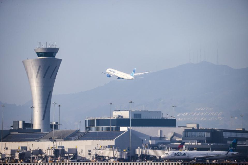 United passenger ‘banned’ from airline after peeing on another flyer: ‘Soaked from his stomach down’