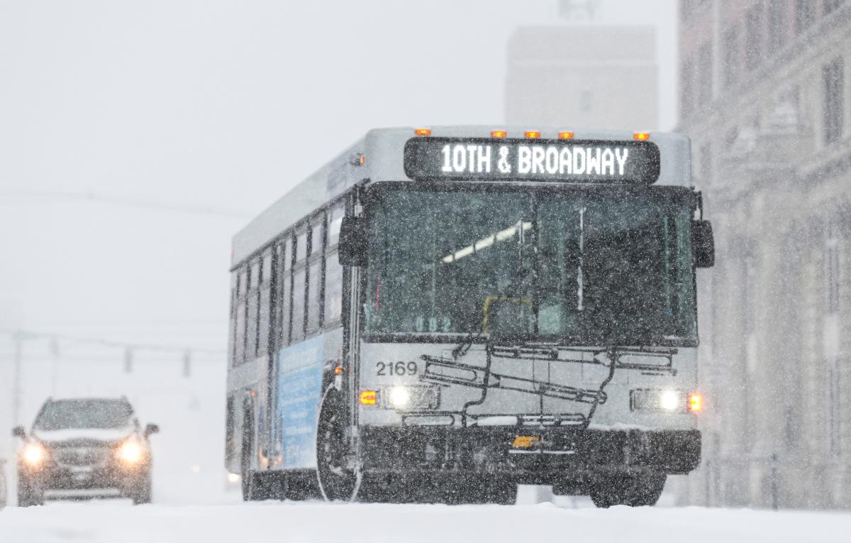 What are road conditions in Louisville, Kentucky? Where to find latest traffic information