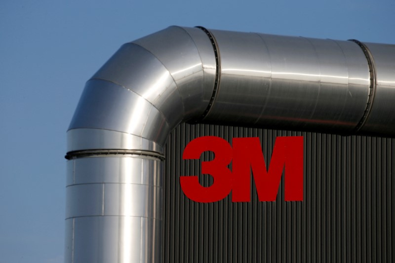 3M to return  billion to shareholders, reiterates sales forecast