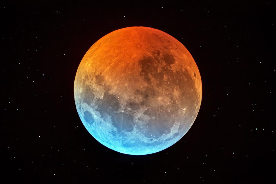 A total lunar eclipse is coming in March: Will Illinois see it?