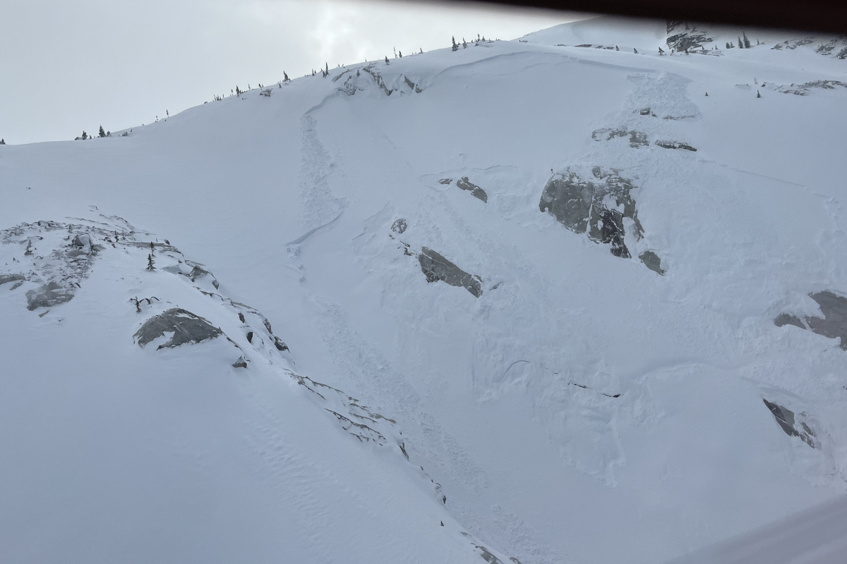 Avalanche Kills Snowmobiler in British Columbia