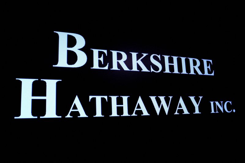 Buffett’s Berkshire posts record profit on insurance, investments