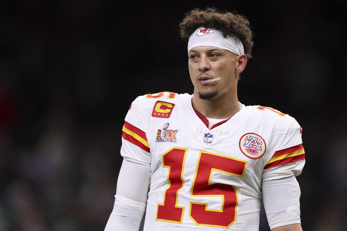 Can the Kansas City Chiefs solve free agency’s financial trap? | Inside Coverage