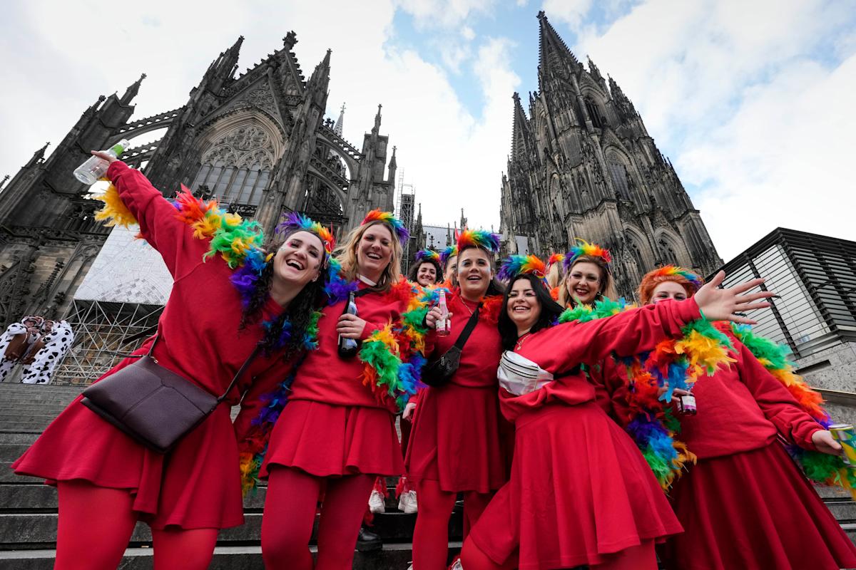 Carnival’s women revelers take over the Rhineland for a day, dancing, drinking and kissing