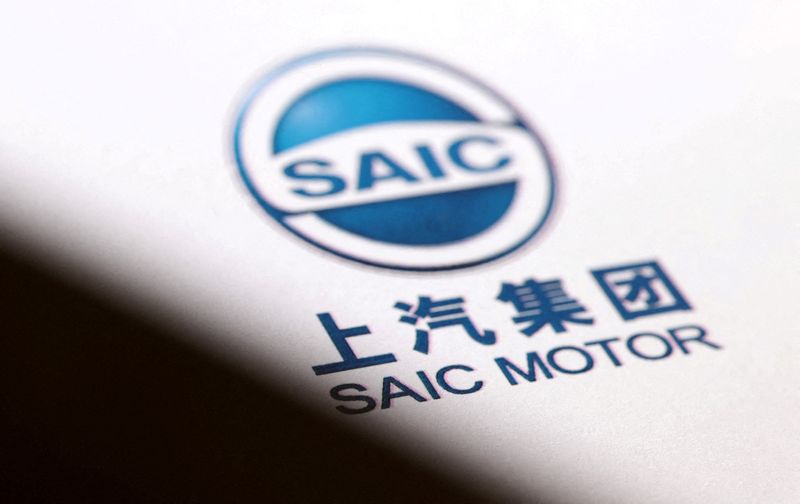 China’s SAIC, Huawei to partner in developing new smart EVs