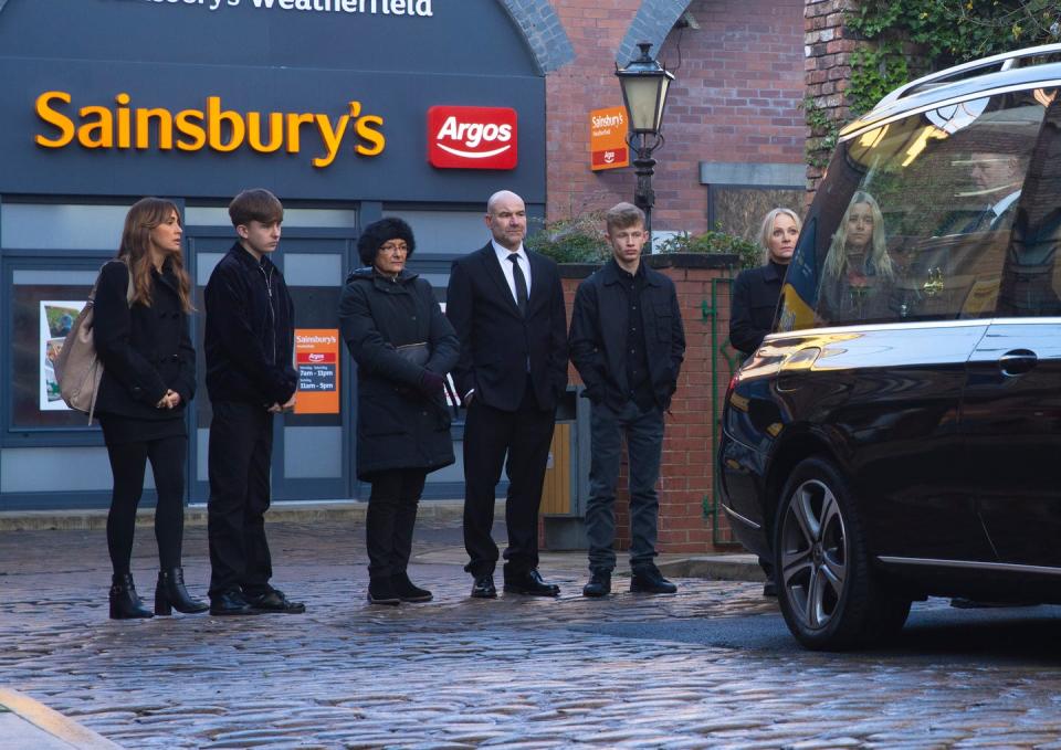 Coronation Street reveals first look at tragic funeral scenes