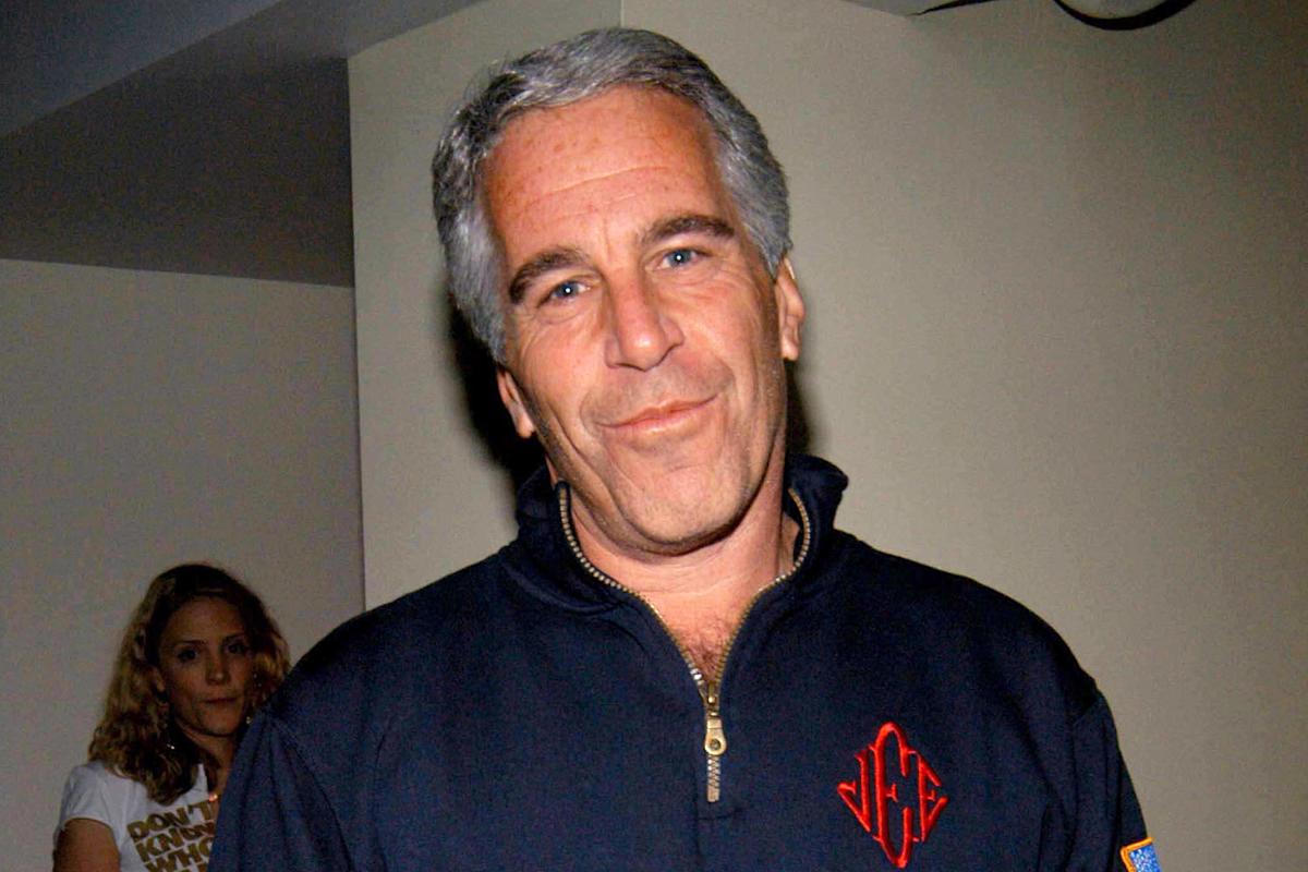 DOJ releases flight logs, names associated with Jeffrey Epstein