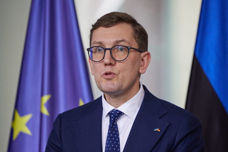 Estonia promises military aid worth €100 million for Ukraine