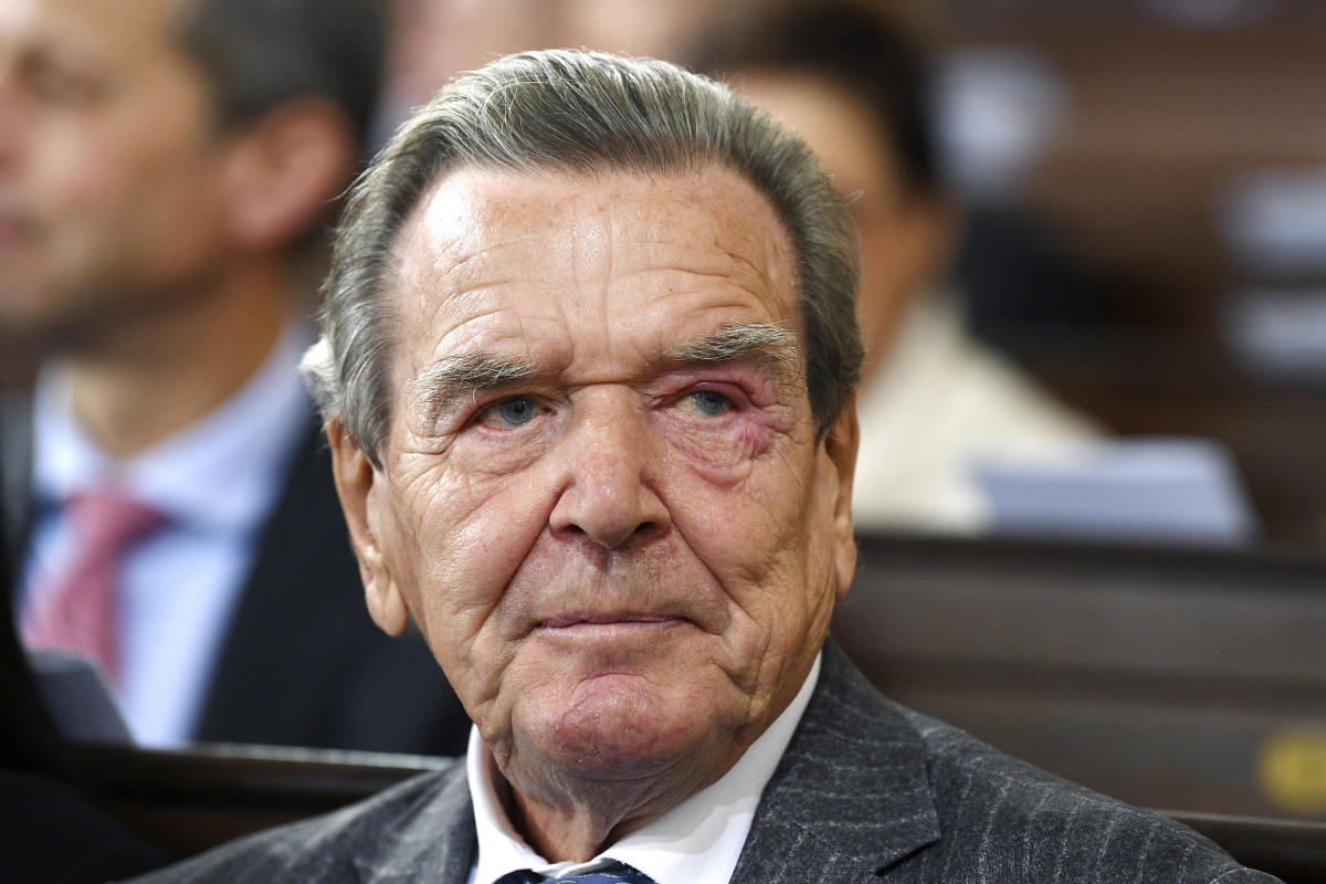 Former German leader Gerhard Schröder receives treatment after showing signs of burnout