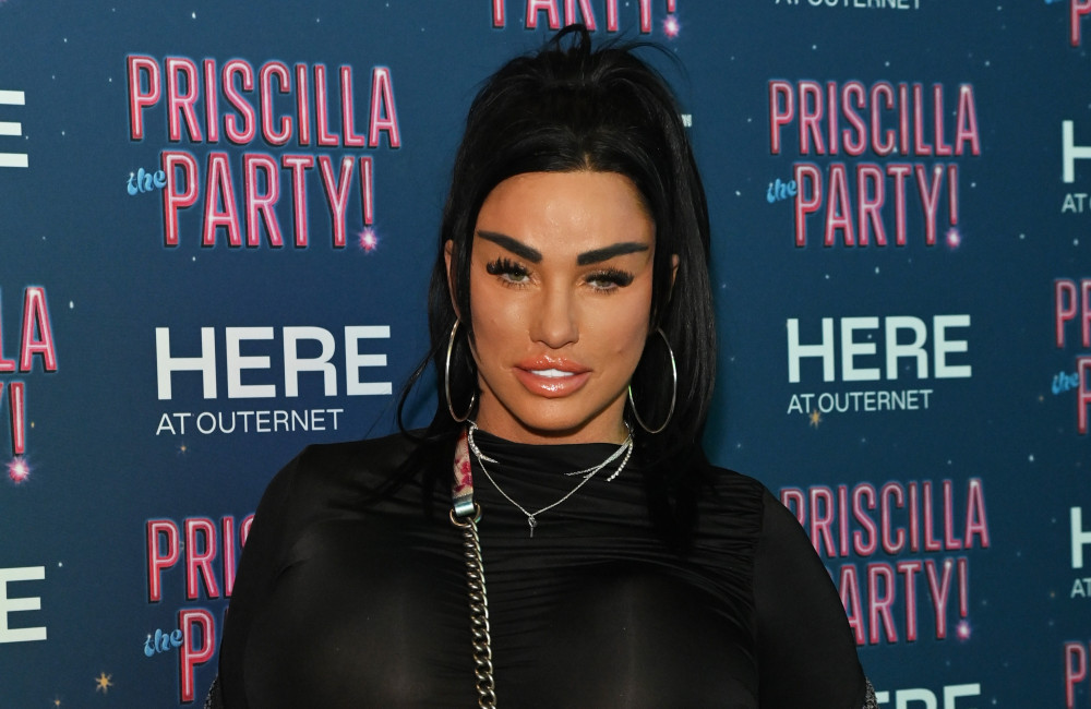 Katie Price still in pain after undergoing fresh round of cosmetic surgery