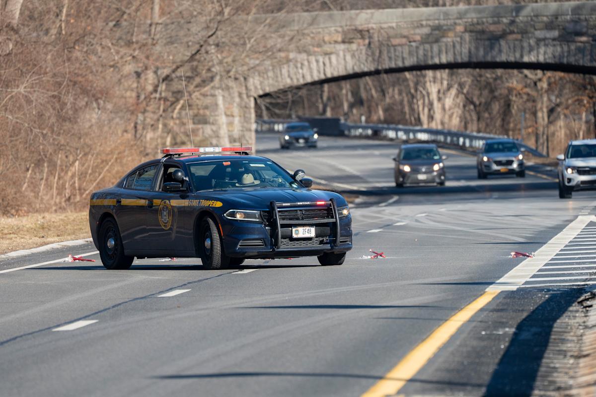 Palisades Interstate Parkway closed in both directions after crash