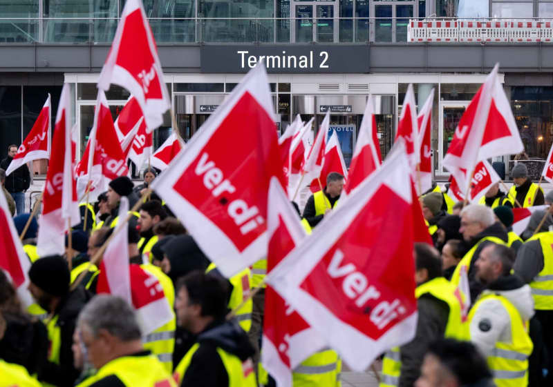 Postal strike hits 10% of German deliveries, further strikes planned