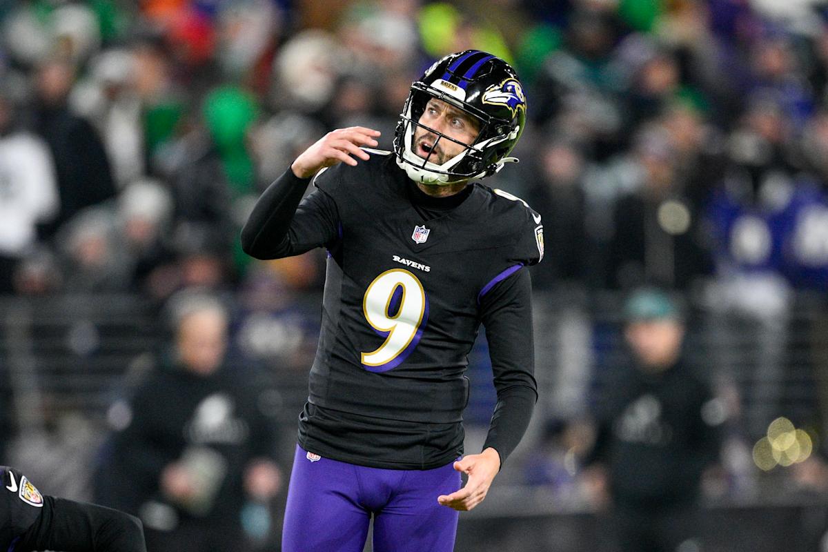 Ravens’ Tucker in statement: ‘I have never intended to disrespect anyone’